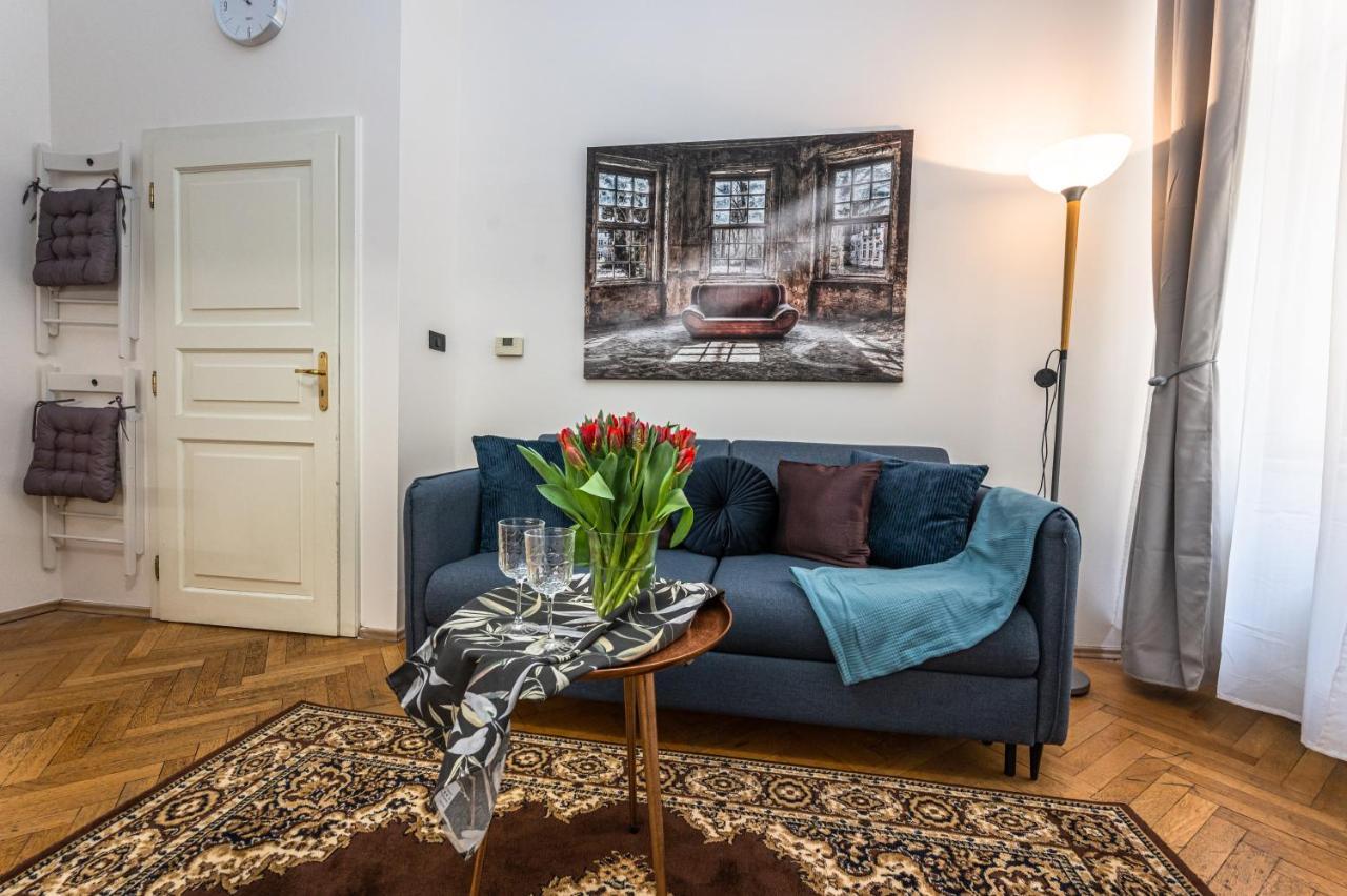 Tynska Ulicka Apartment Прага Экстерьер фото