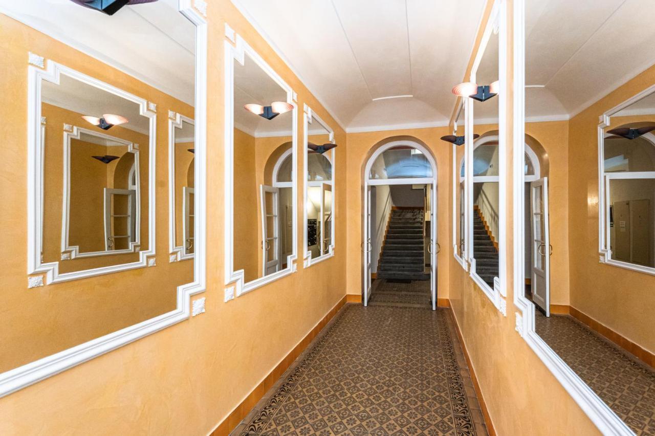 Tynska Ulicka Apartment Прага Экстерьер фото